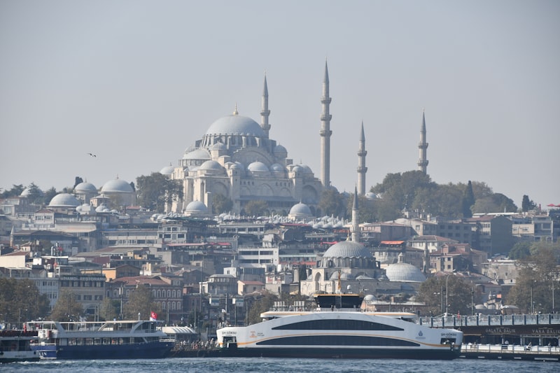 Gdans türkiye saat farkı
